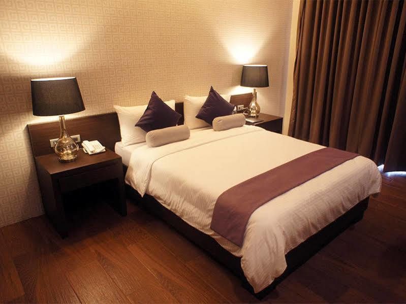 Lenox Hotel Dagupan City Exterior foto